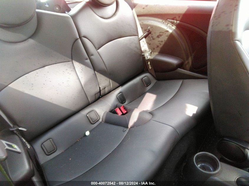 2011 Mini Cooper VIN: WMWSU3C59BT098465 Lot: 40072542