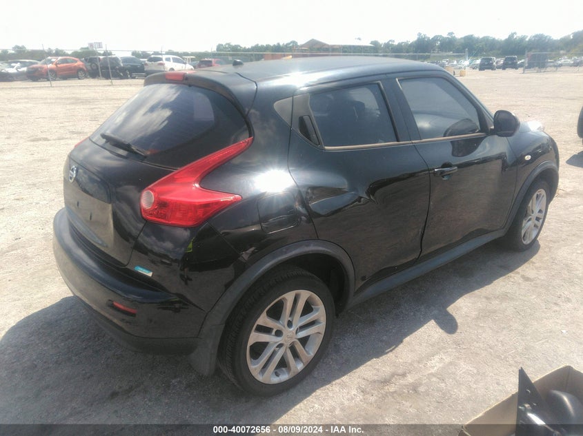 2014 Nissan Juke S VIN: JN8AF5MR9ET361746 Lot: 40072656