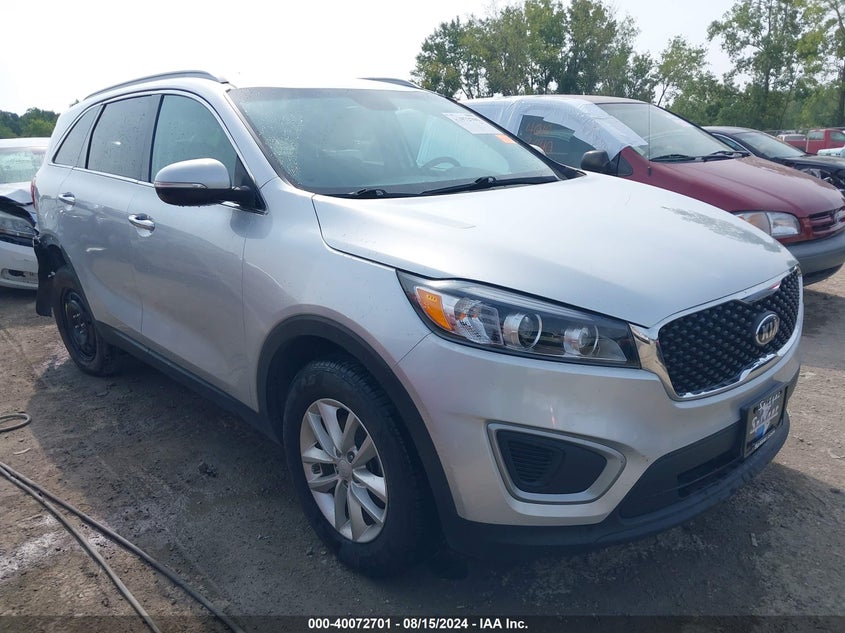 KIA SORENTO 2.4L LX 2017