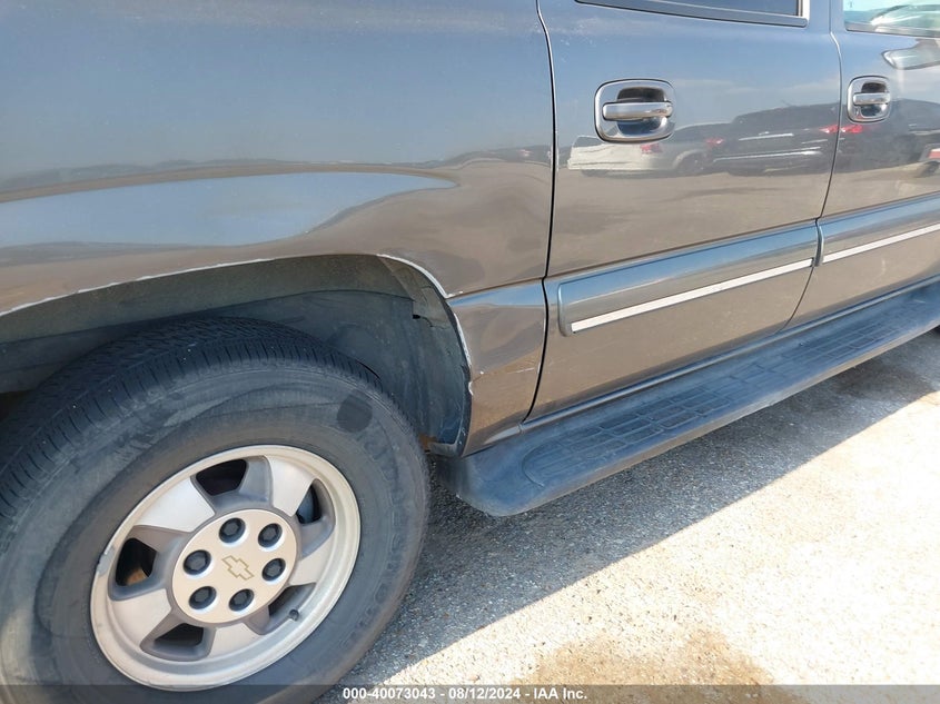 2002 Chevrolet Suburban 1500 Lt VIN: 3GNEC16Z62G212478 Lot: 40073043