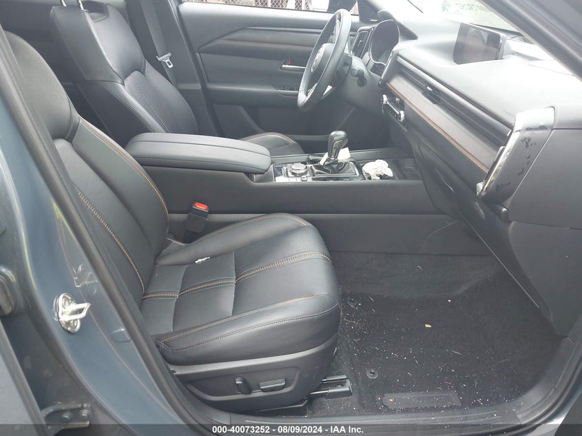 VIN 7MMVABEMXPN102946 2023 MAZDA CX-50 2.5 S PREMIUM PLUS