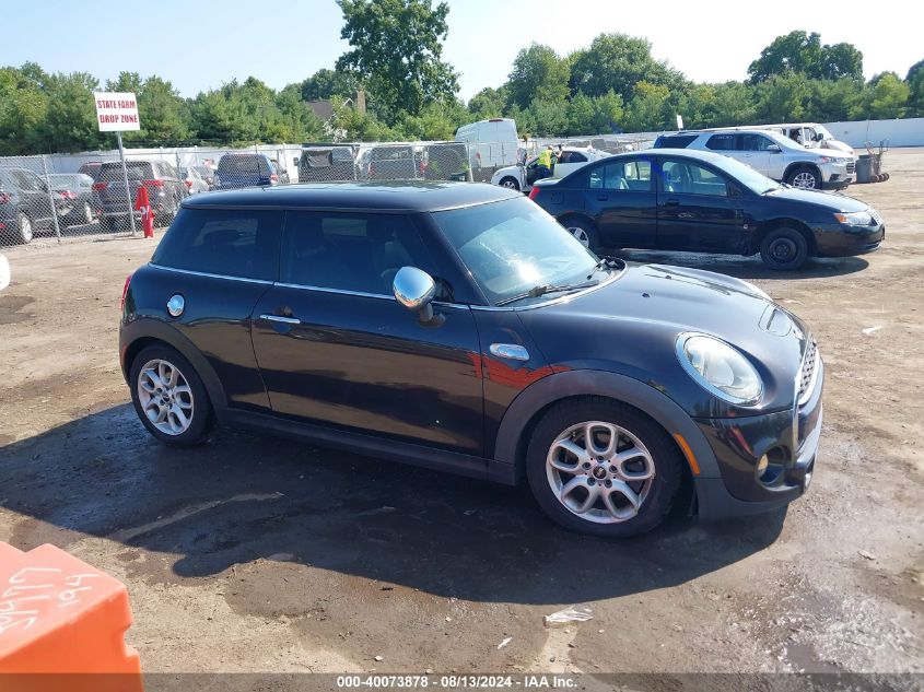 2015 Mini Hardtop Cooper S VIN: WMWXP7C59F2A41640 Lot: 40073878