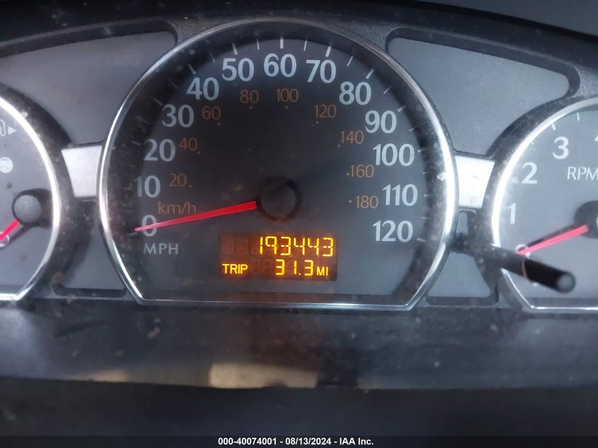 2005 Saturn Ion 2 VIN: 1G8AJ52F05Z155726 Lot: 40074001