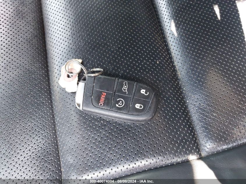 2017 Dodge Durango R/T Rwd VIN: 1C4SDHCT7HC757618 Lot: 40074004