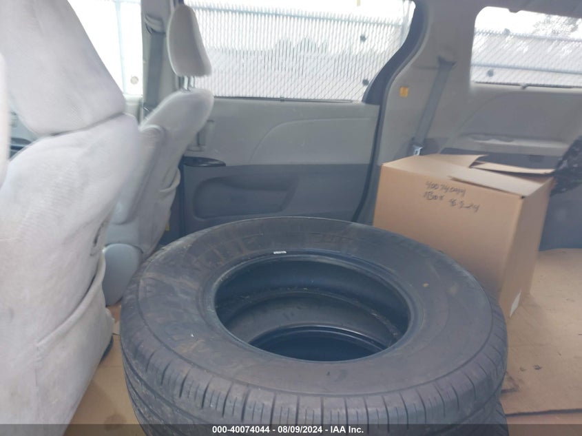 2012 Toyota Sienna Le V6 8 Passenger VIN: 5TDKK3DC6CS225016 Lot: 40074044