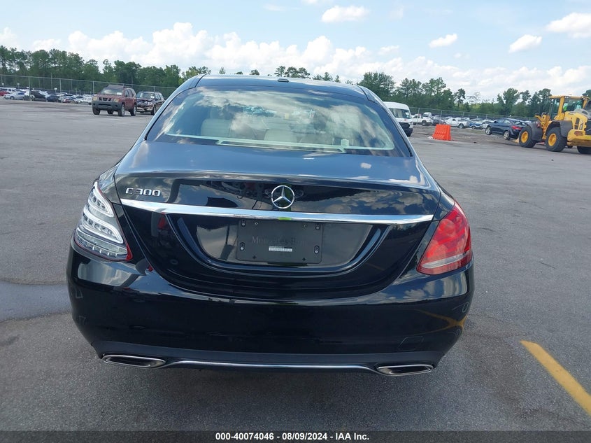 2015 Mercedes-Benz C 300 Luxury/Sport VIN: 55SWF4JB5FU090318 Lot: 40074046
