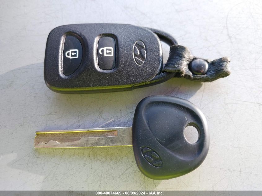 2014 Hyundai Accent Gs VIN: KMHCT5AE3EU158016 Lot: 40074669