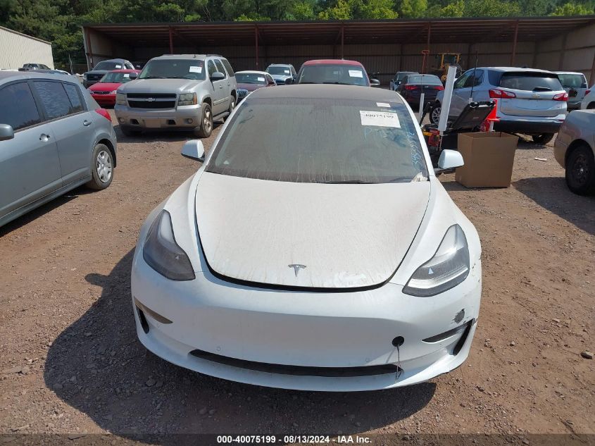 2022 Tesla Model 3 Long Range Dual Motor All-Wheel Drive VIN: 5YJ3E1EB5NF270817 Lot: 40075199