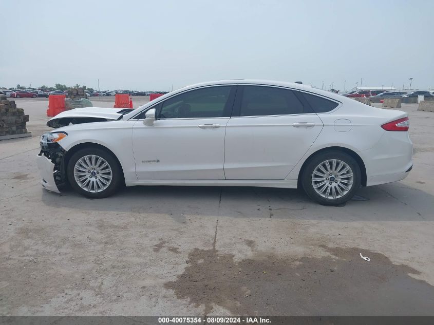 2013 Ford Fusion Hybrid Se VIN: 3FA6P0LU7DR378915 Lot: 40075354