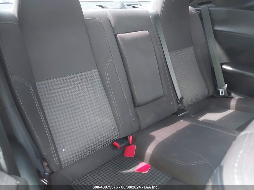 2015 Dodge Challenger Sxt VIN: 2C3CDZAG5FH782418 Lot: 40075576