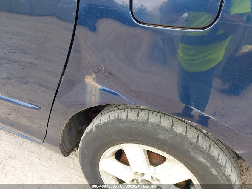 2004 Toyota Sienna Xle VIN: 5TDZA22C44S060714 Lot: 40075595