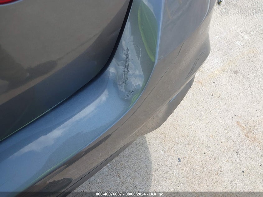 2018 Nissan Sentra S VIN: 3N1AB7AP5JY318662 Lot: 40076037