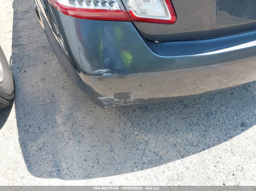 2010 Toyota Camry Hybrid VIN: 4T1BB3EK2AU118734 Lot: 40076344