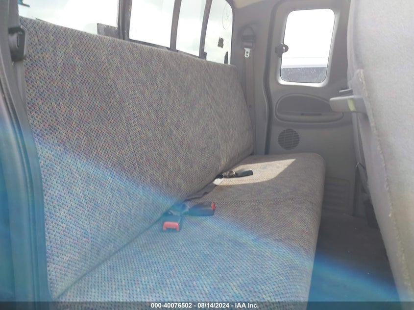 2001 Dodge Ram 1500 St VIN: 3B7HF13Z21M260450 Lot: 40076502