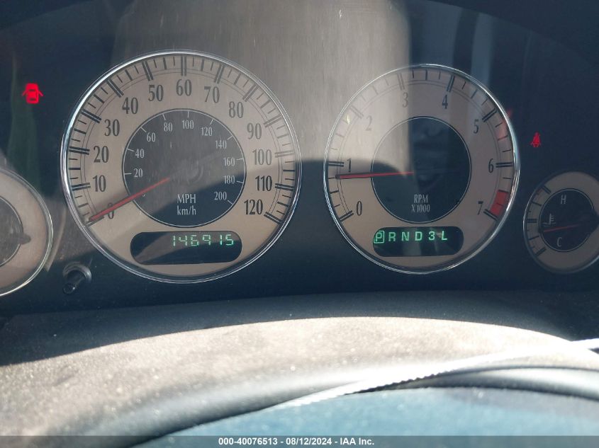 2001 Chrysler Town & Country Limited VIN: 2C8GT64L51R105474 Lot: 40076513