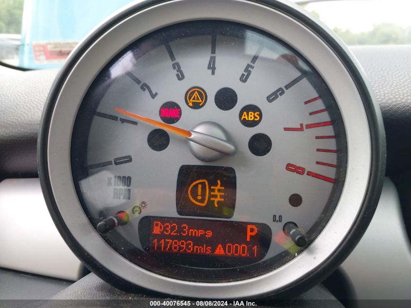 2008 Mini Cooper VIN: WMWMF33568TT60938 Lot: 40076545