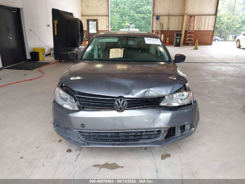 2013 Volkswagen Jetta 2.0L S VIN: 3VW2K7AJ0DM270719 Lot: 40076653