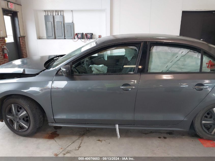 2013 Volkswagen Jetta 2.0L S VIN: 3VW2K7AJ0DM270719 Lot: 40076653