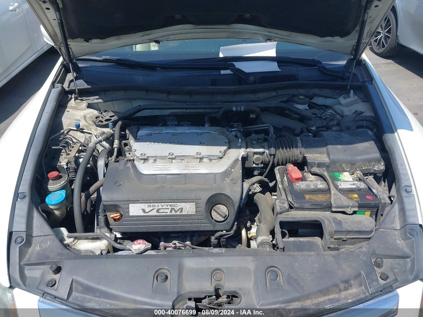 2011 Honda Accord 3.5 Ex-L VIN: 1HGCP3F84BA003151 Lot: 40076699