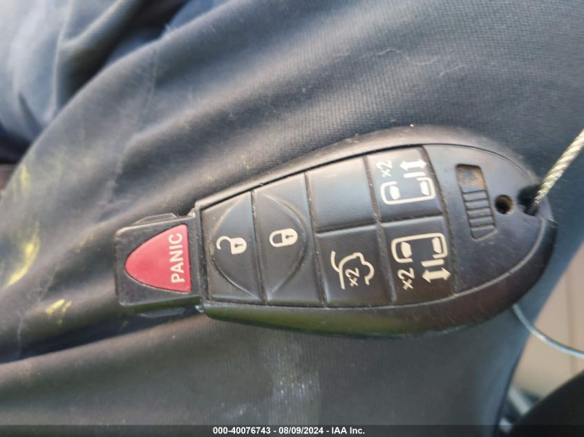 2016 Chrysler Town & Country Touring VIN: 2C4RC1BG1GR213909 Lot: 40076743