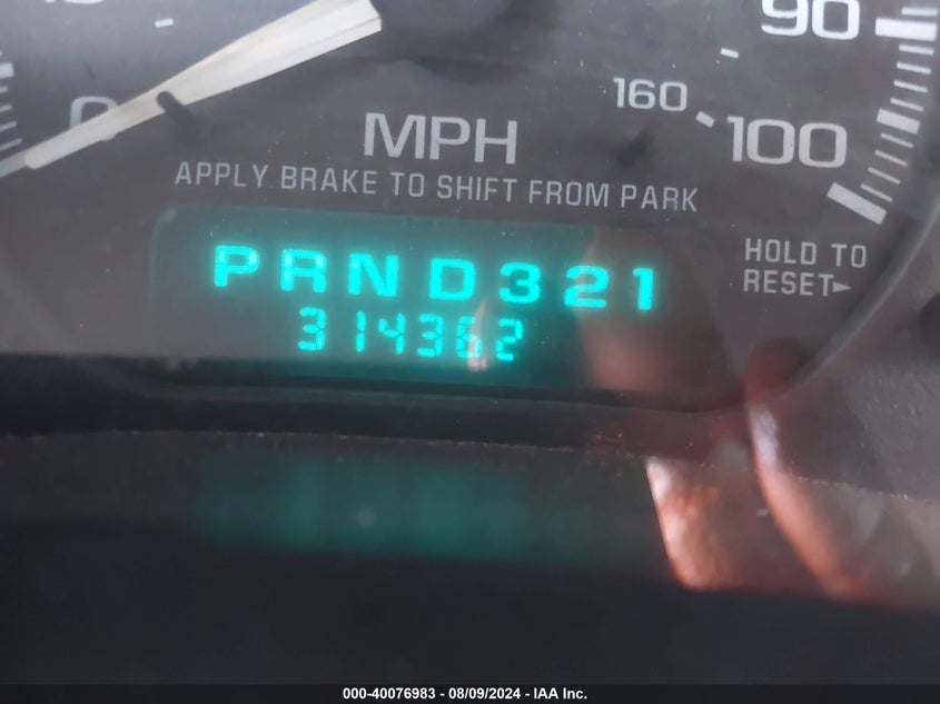 2001 Chevrolet Silverado 1500 Ls VIN: 2GCEC19T711386860 Lot: 40076983