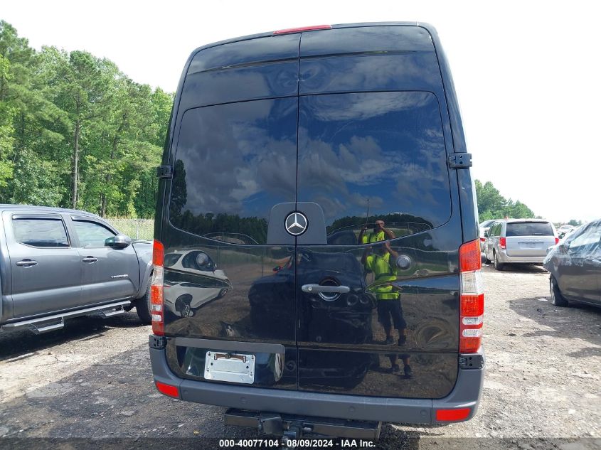 2011 Mercedes-Benz Sprinter 2500 High Roof VIN: WDZPE8CDXB5573720 Lot: 40077104