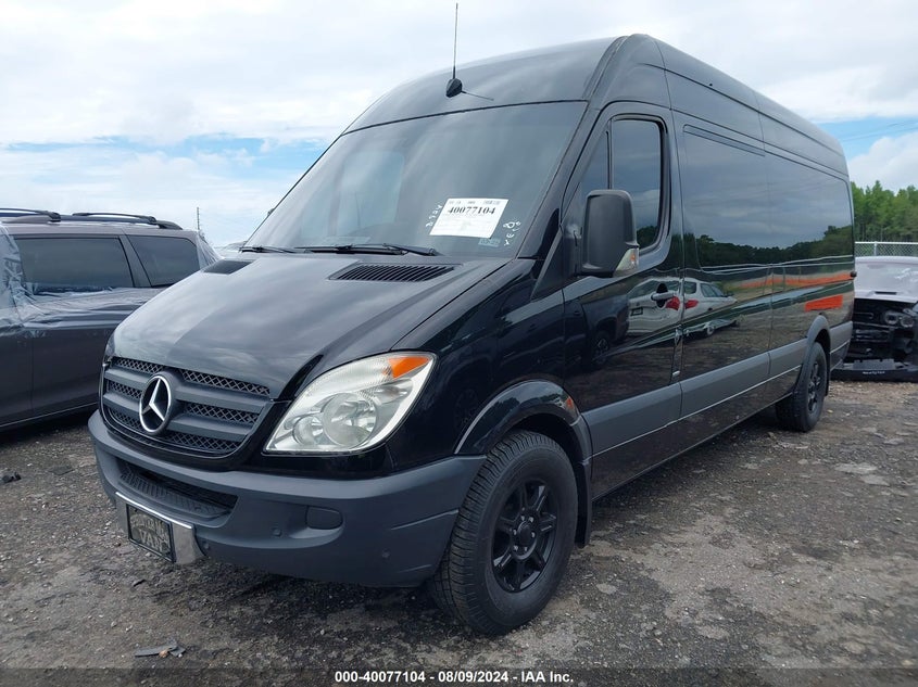 2011 Mercedes-Benz Sprinter 2500 High Roof VIN: WDZPE8CDXB5573720 Lot: 40077104