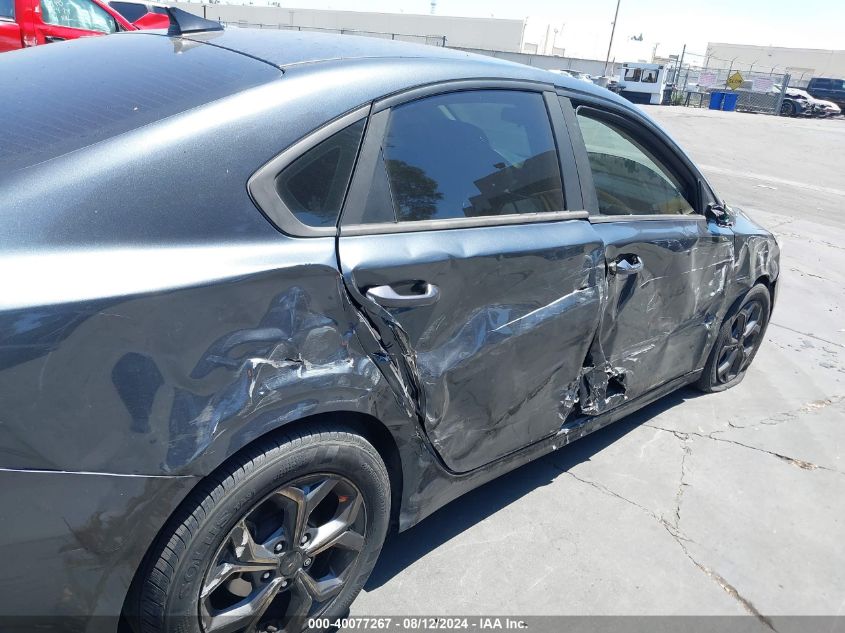 2019 Kia Forte Lxs VIN: 3KPF24AD5KE126653 Lot: 40077267