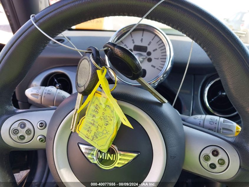 2005 Mini Cooper VIN: WMWRC33555TK60761 Lot: 40077555