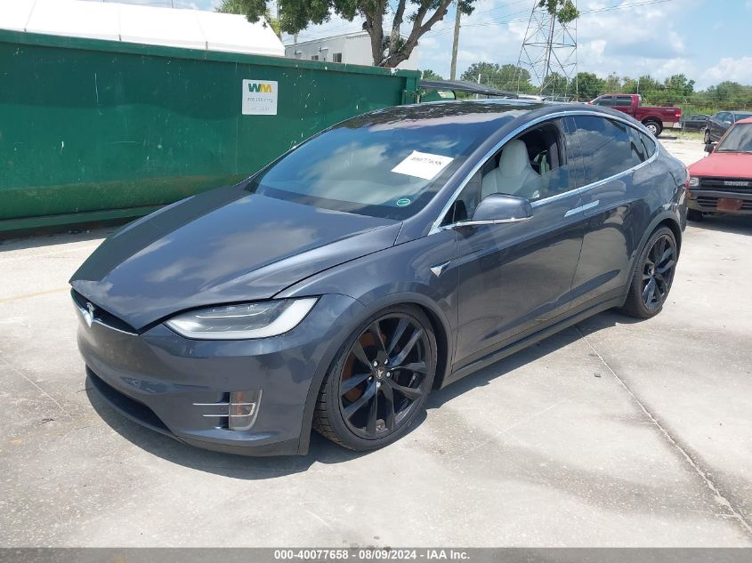 5YJXCBE20JF089664 2018 TESLA MODEL X - Image 2