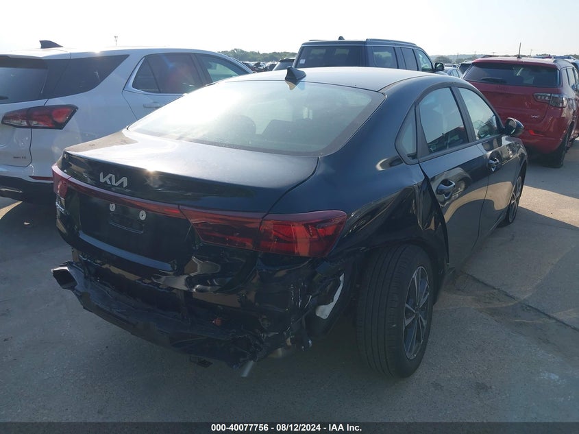 VIN 3KPF24AD2RE761954 2024 KIA FORTE LXS