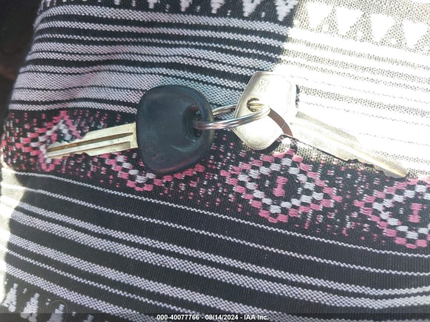 KMHDN55D11U027743 2001 Hyundai Elantra Gt