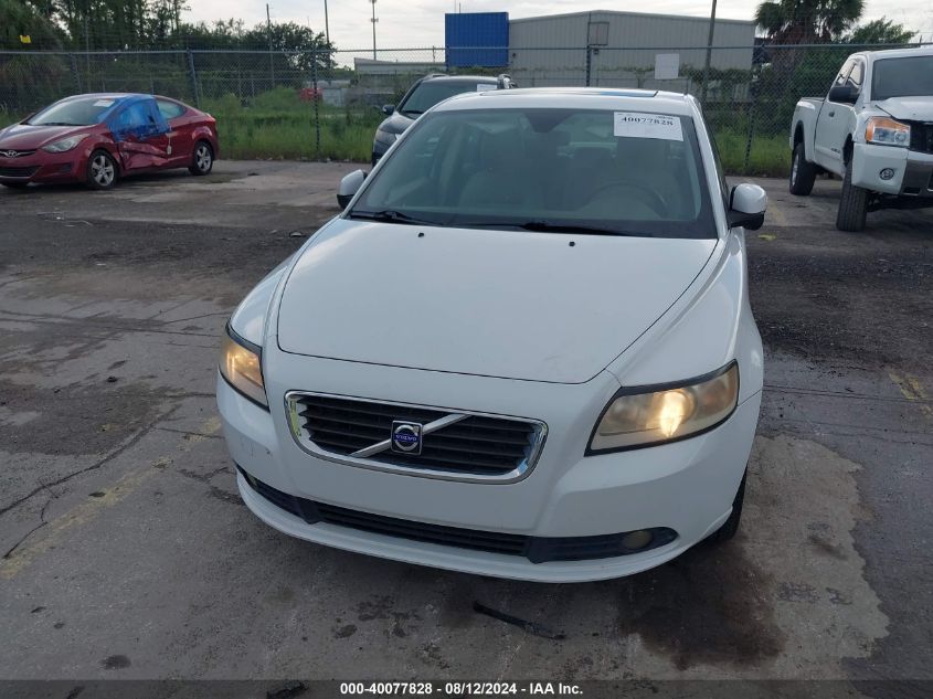 2010 Volvo S40 2.4I VIN: YV1382MS3A2490818 Lot: 40077828