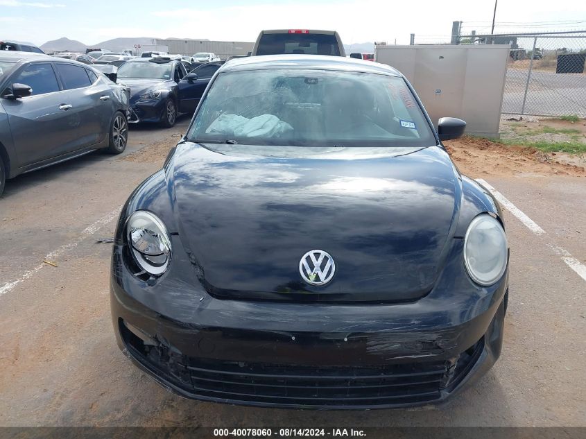 2014 Volkswagen Beetle 2.5L Entry VIN: 3VWFP7AT8EM629949 Lot: 40078060