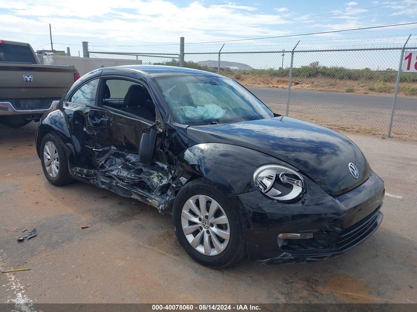 2014 VOLKSWAGEN BEETLE - 3VWFP7AT8EM629949