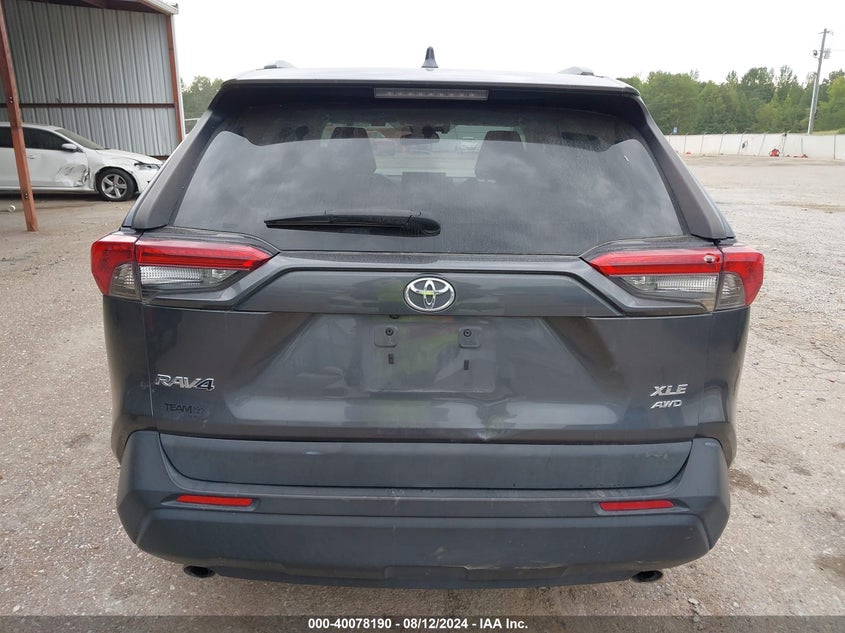 2020 TOYOTA RAV4 XLE - 2T3P1RFV3LW124685