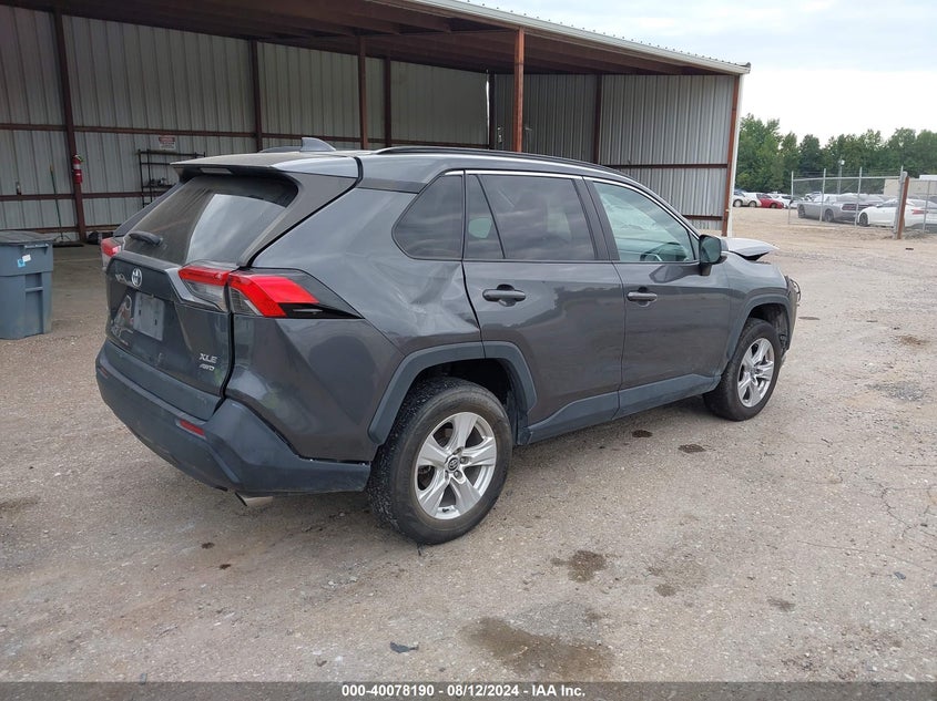 2020 TOYOTA RAV4 XLE - 2T3P1RFV3LW124685