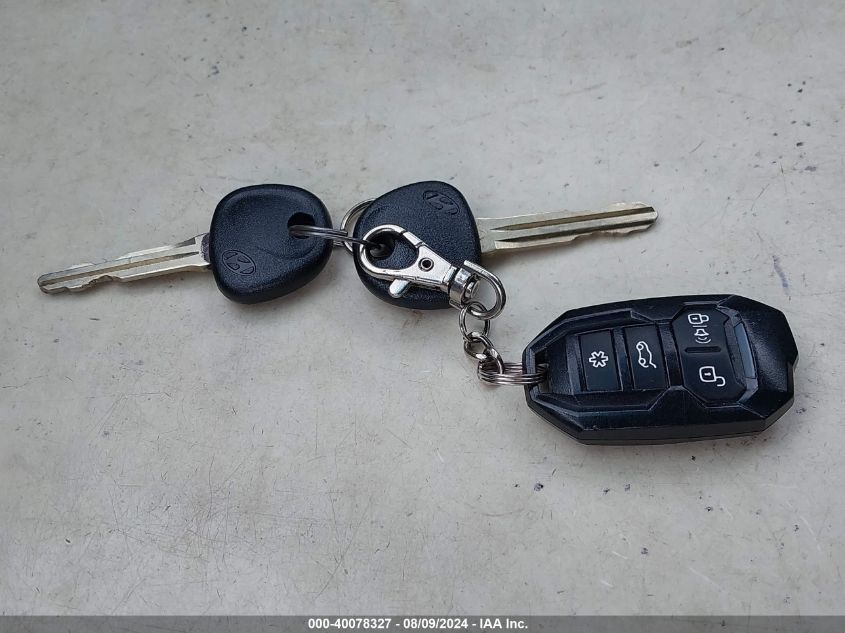 2013 Hyundai Elantra Gls/Limited VIN: 5NPDH4AE5DH421717 Lot: 40078327