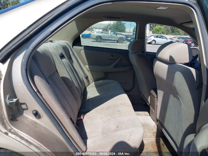 2000 Toyota Camry Le VIN: JT2BG28K3Y0427361 Lot: 40078353