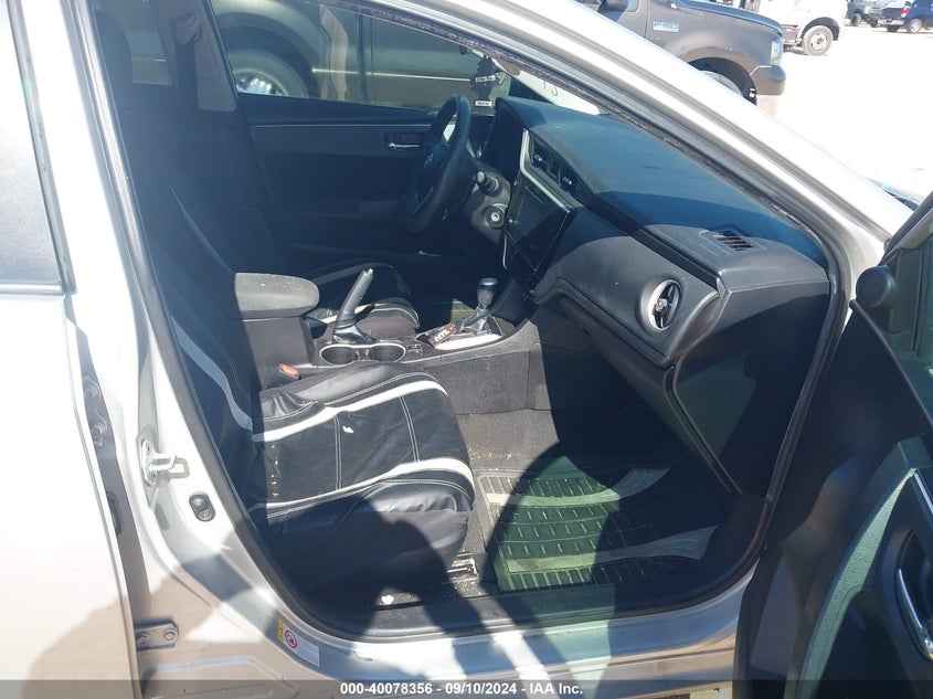 2019 TOYOTA COROLLA LE - 5YFBURHE0KP886413