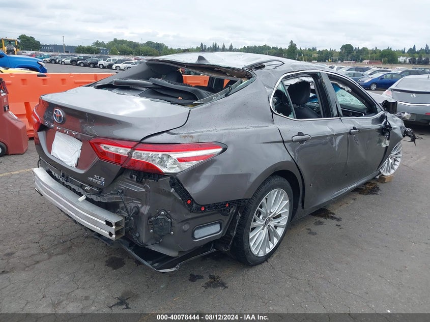 2018 TOYOTA CAMRY HYBRID XLE - 4T1B21HK9JU008344