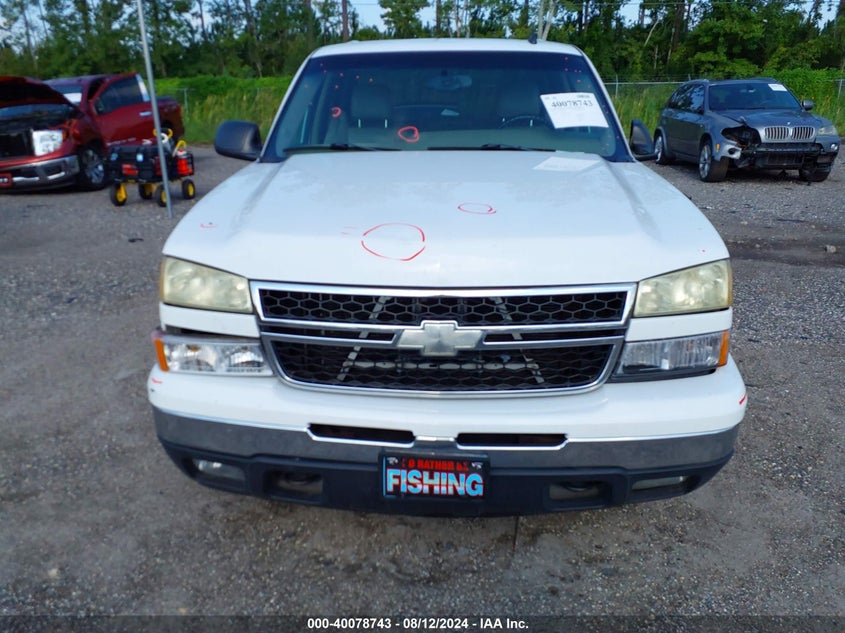 2006 Chevrolet Silverado 1500 C1500 VIN: 2GCEC13T861215146 Lot: 40078743