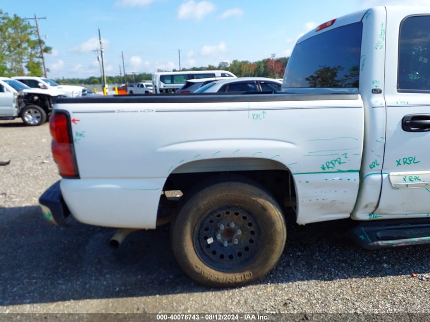 2006 Chevrolet Silverado 1500 C1500 VIN: 2GCEC13T861215146 Lot: 40078743