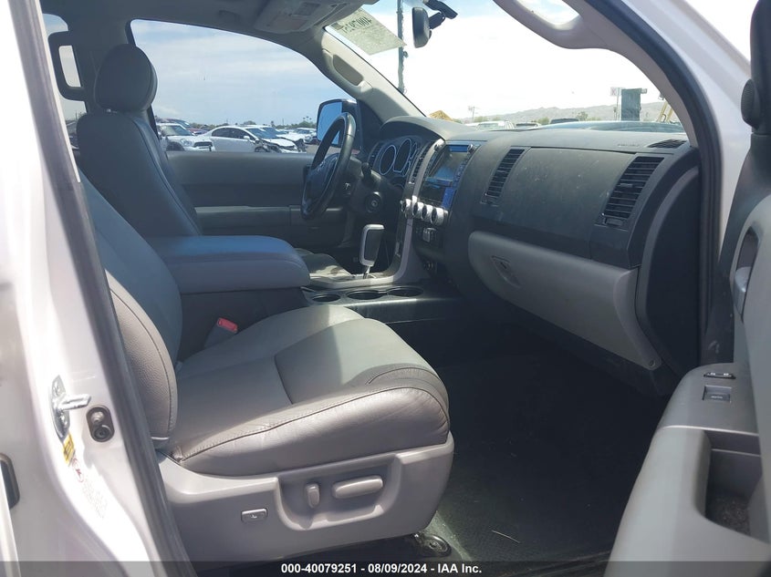 2012 Toyota Sequoia Limited 5.7L V8 VIN: 5TDJY5G13CS062499 Lot: 40079251