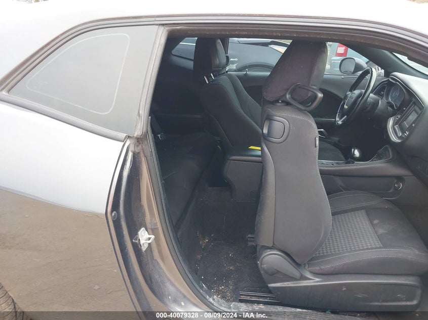 2015 Dodge Challenger Sxt VIN: 2C3CDZAGXFH821231 Lot: 40079328