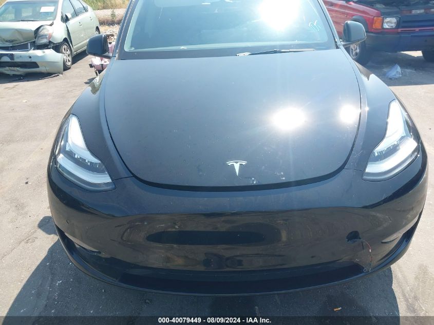 2022 Tesla Model Y Long Range Dual Motor All-Wheel Drive VIN: 7SAYGDEE6NA008977 Lot: 40079449