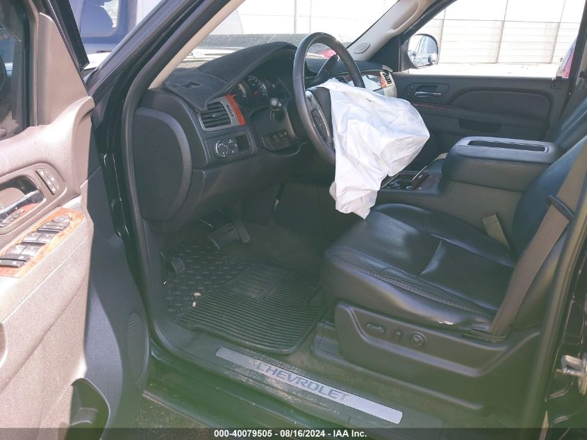 2011 Chevrolet Tahoe Ltz VIN: 1GNSCCE03BR390995 Lot: 40079505