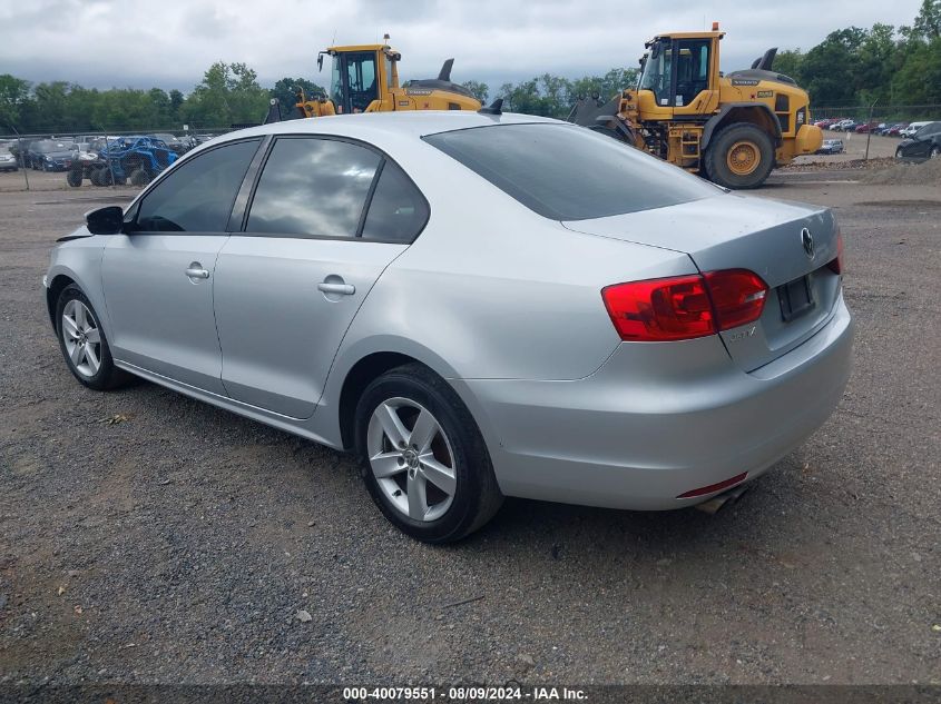 2011 Volkswagen Jetta 2.0L Tdi VIN: 3VWLL7AJ4BM115721 Lot: 40079551