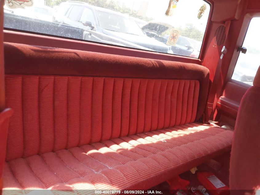 1994 Chevrolet Gmt-400 C1500 VIN: 2GCEC19Z4R1143975 Lot: 40079719