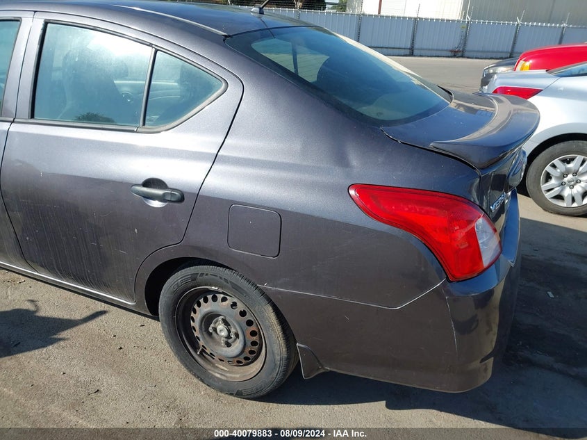2015 Nissan Versa 1.6 S+ VIN: 3N1CN7AP3FL854658 Lot: 40079883